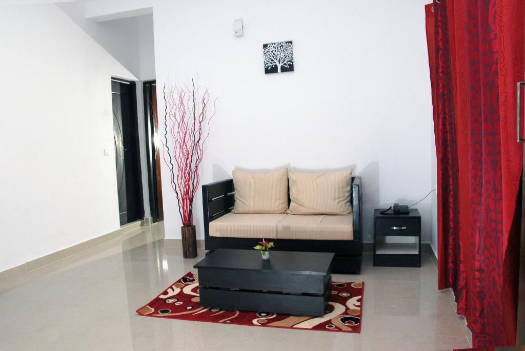 Varsha Enclave Serviced Apartment Mysore Exteriör bild