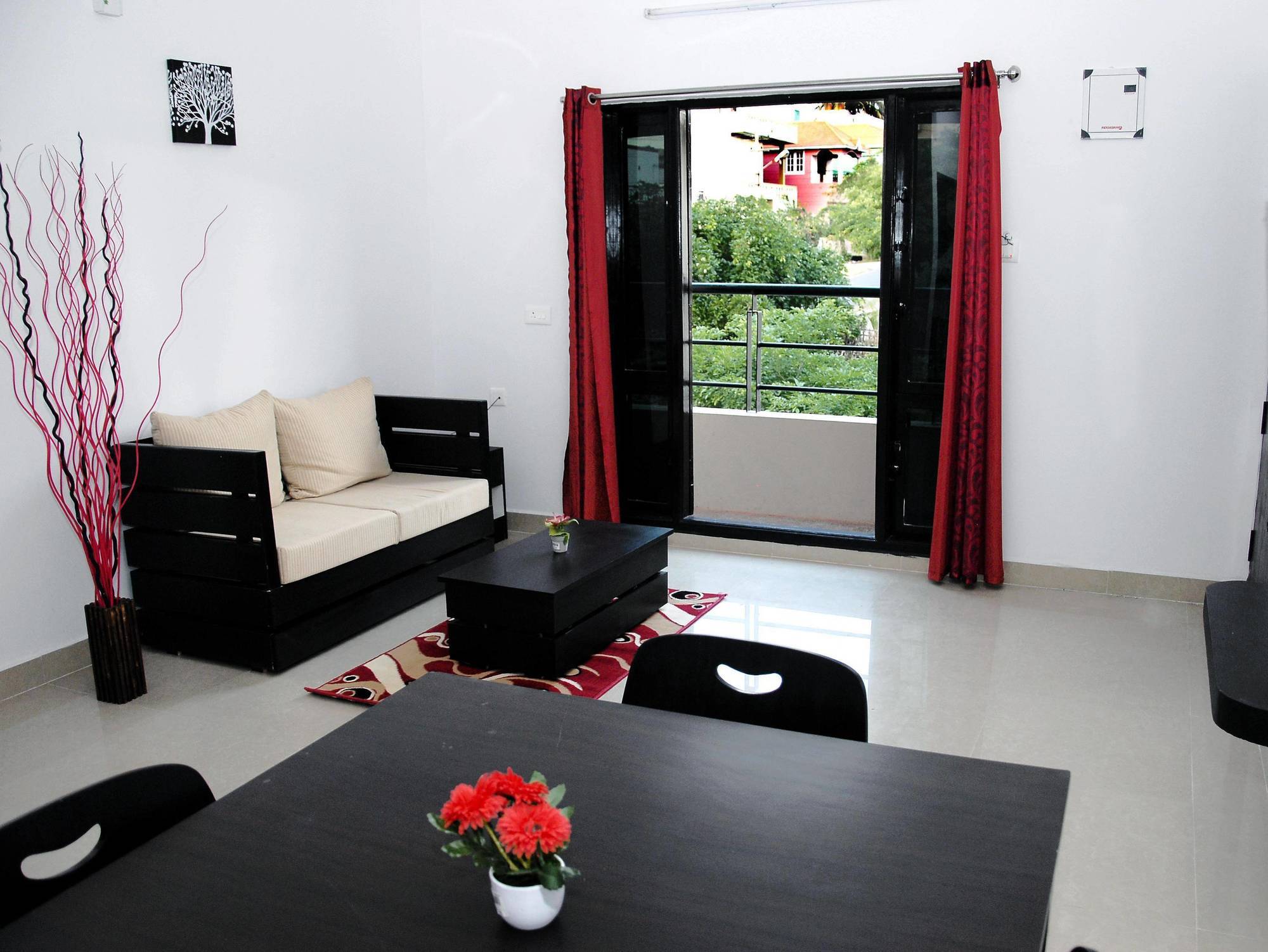 Varsha Enclave Serviced Apartment Mysore Exteriör bild